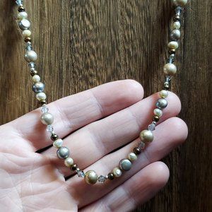 18 Inch 925 Sterling Silver Cream And Silver Genuine Pearls Necklace